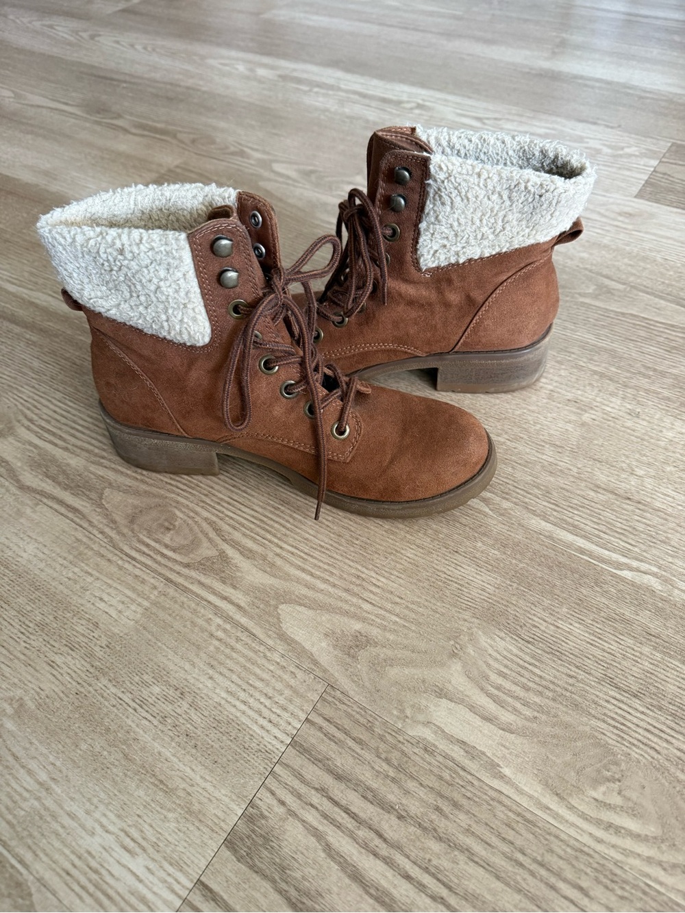 Target women’s winter fur boots